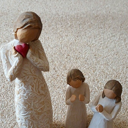 Willow tree family figurine - willow,