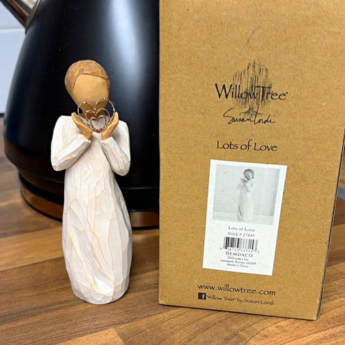 Willow tree susan lordi lots - tree,